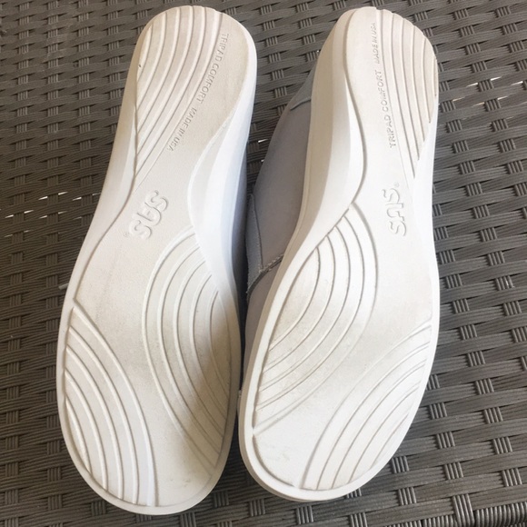 ⬇️PRICE DROP! SAS Marnie Sky Blue Sparkle Sneaker - Picture 5 of 5